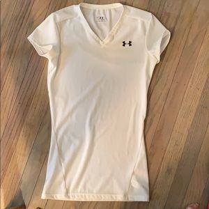 Under Armour heat gear work out shirt. Size medium